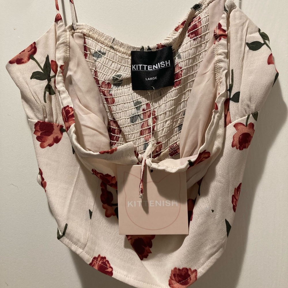 Kittenish Floral Crop Top